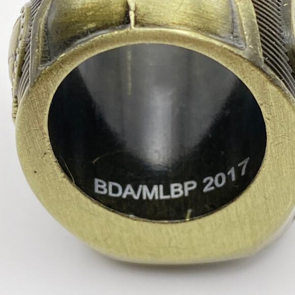 Milwaukee Brewers 1982 World Series Championship Replica Ring Baseball Size 10 - Picture 7 of 9